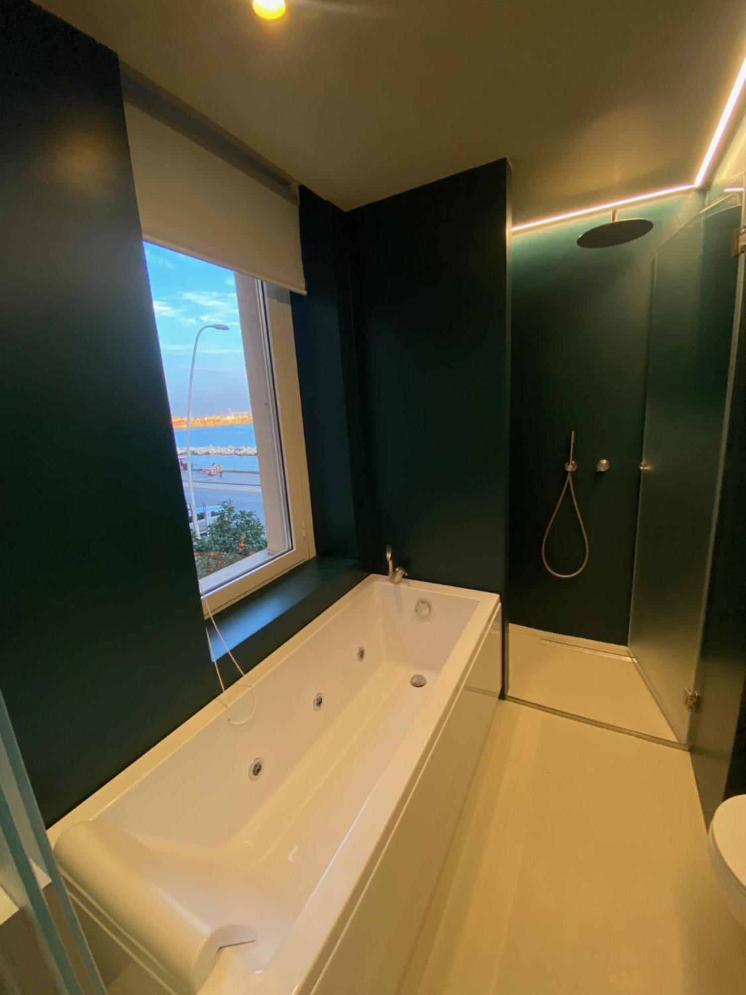 Junior Suite with Side Sea View, Jacuzzi and Balcony,1520757256:JPEG