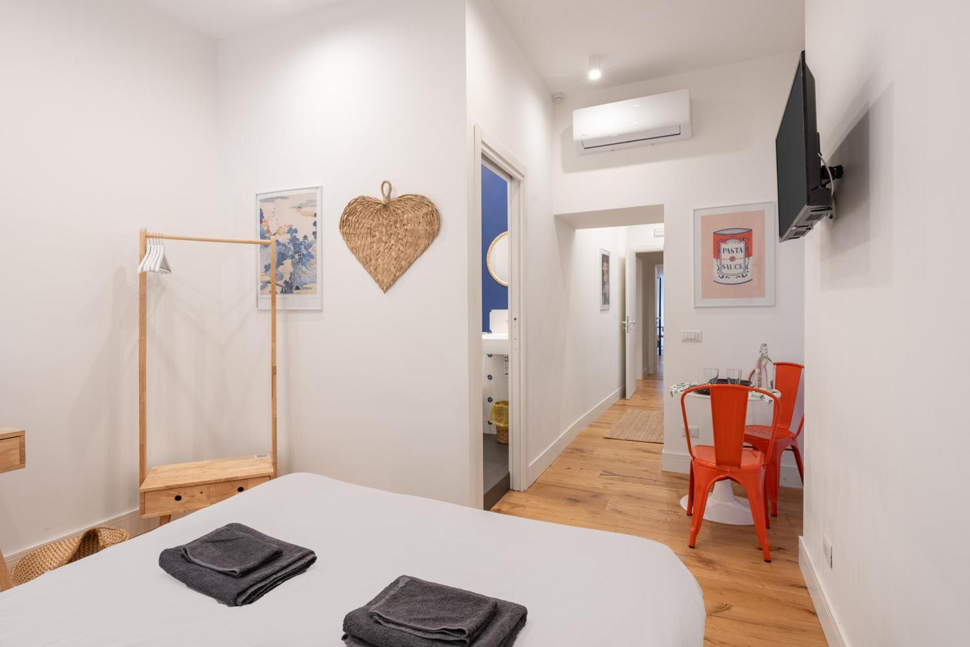 Double Room Private Bathroom