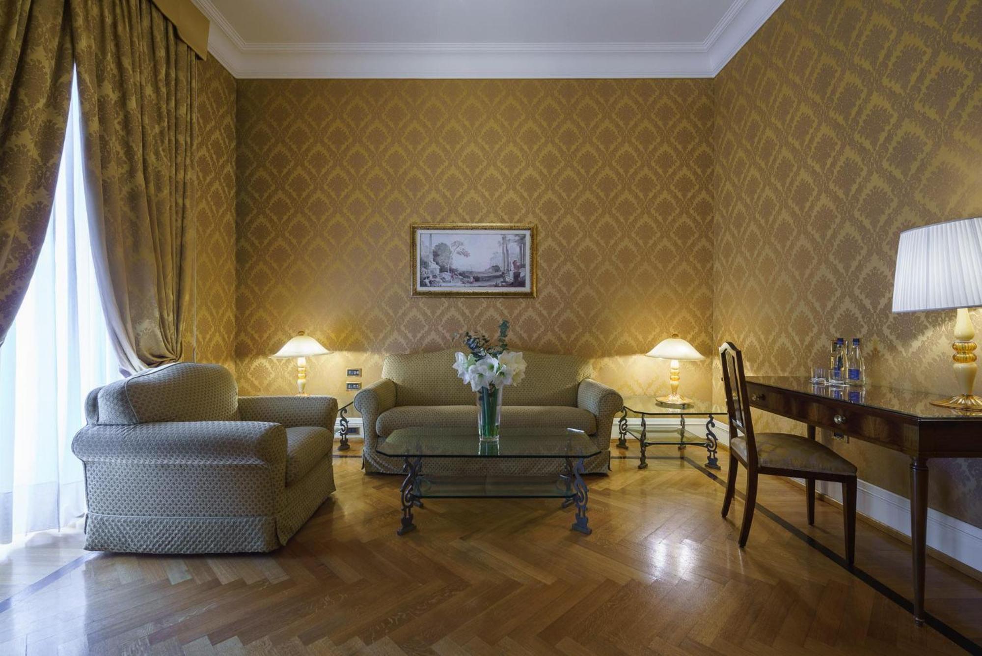 Large Suite with Sea View,1666640339:JPEG