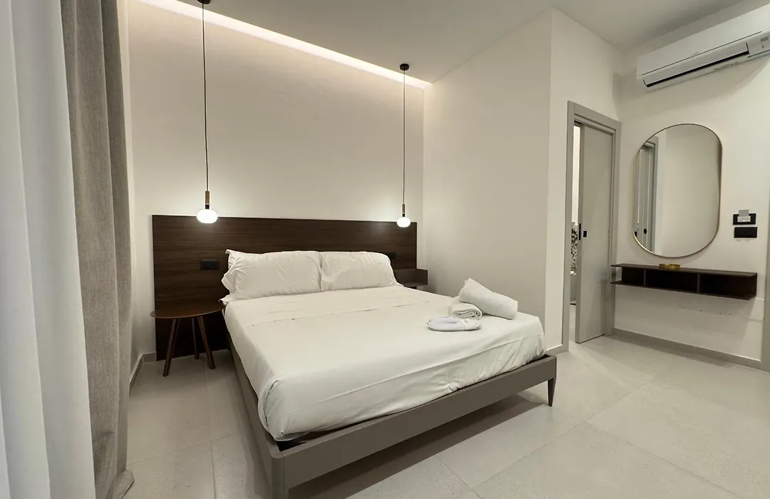 Hart Boutique Rooms-1