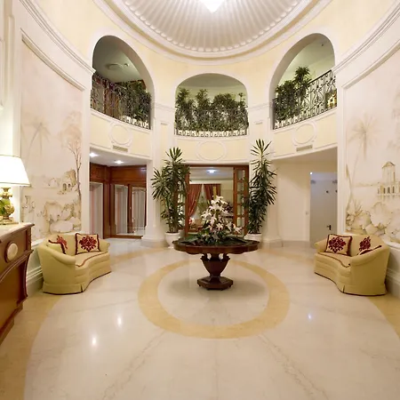 Palazzo Alabardieri-2