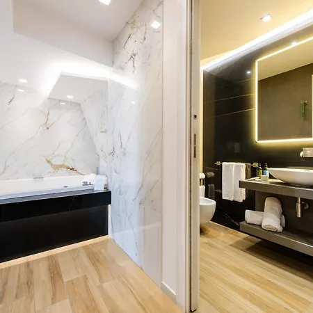 Municipio Luxury Suite-3